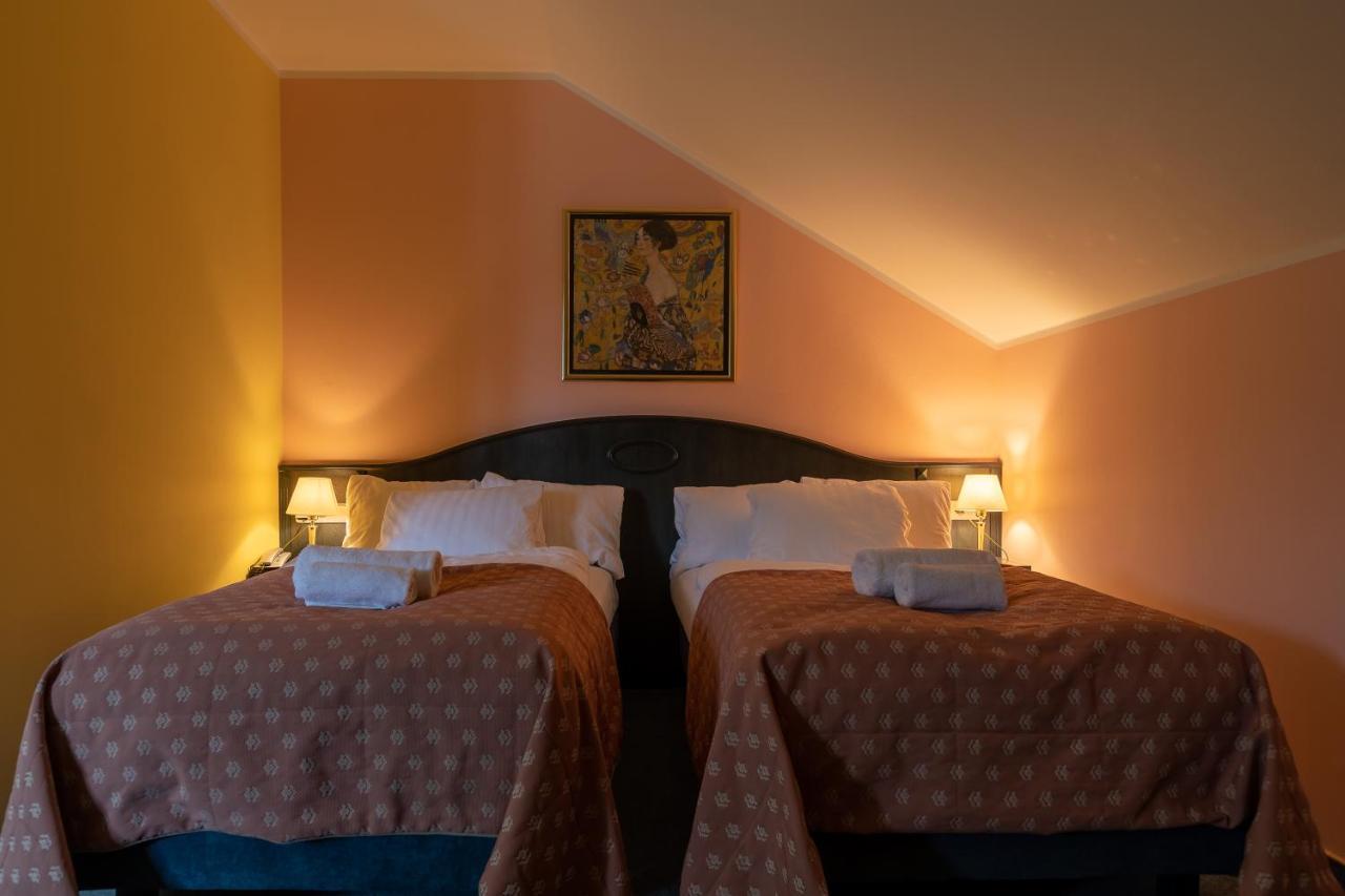 Darovansky Dvur - Wellness & Golf Hotel Brasy Ngoại thất bức ảnh